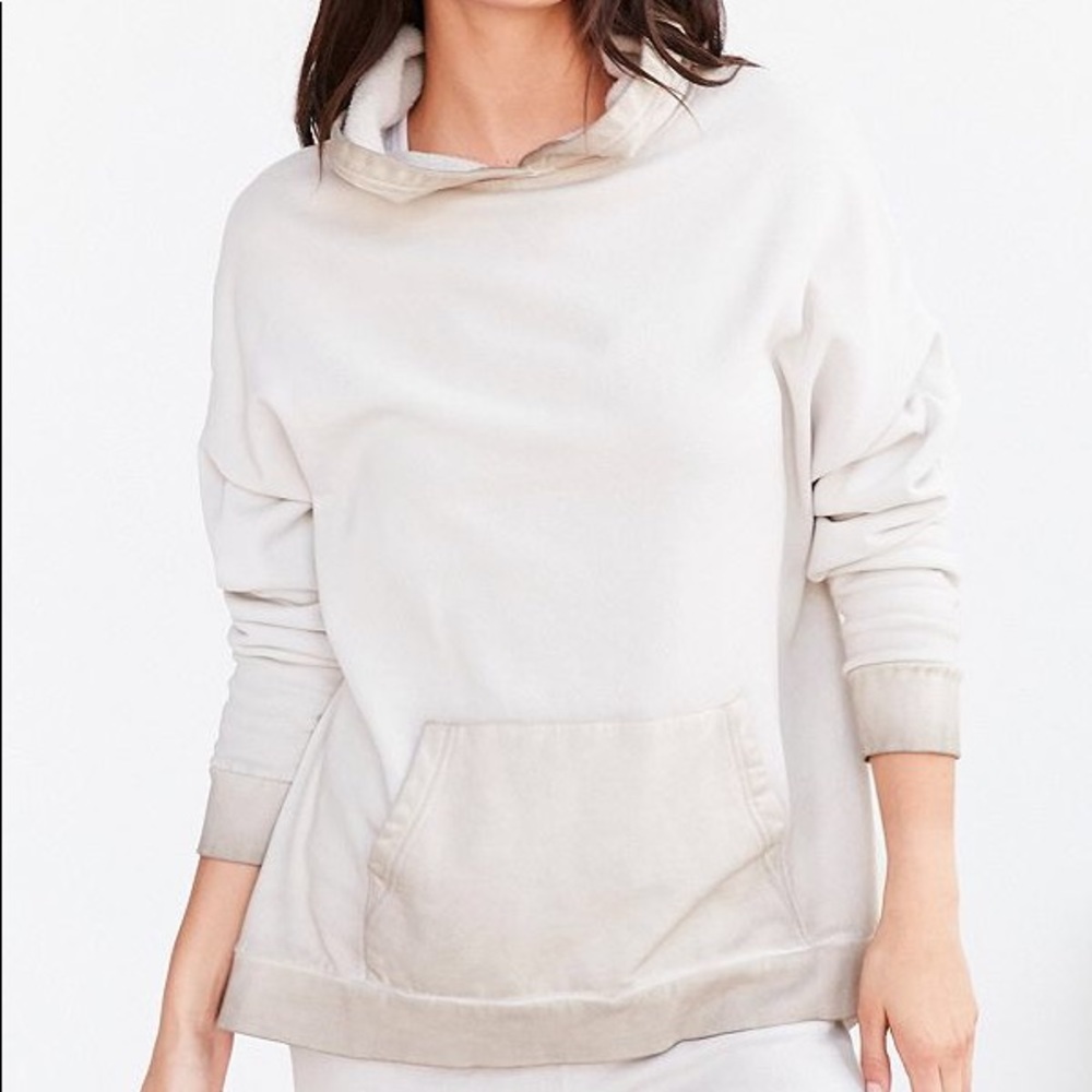 Boyfriend Hoodie | Urban Outfitters